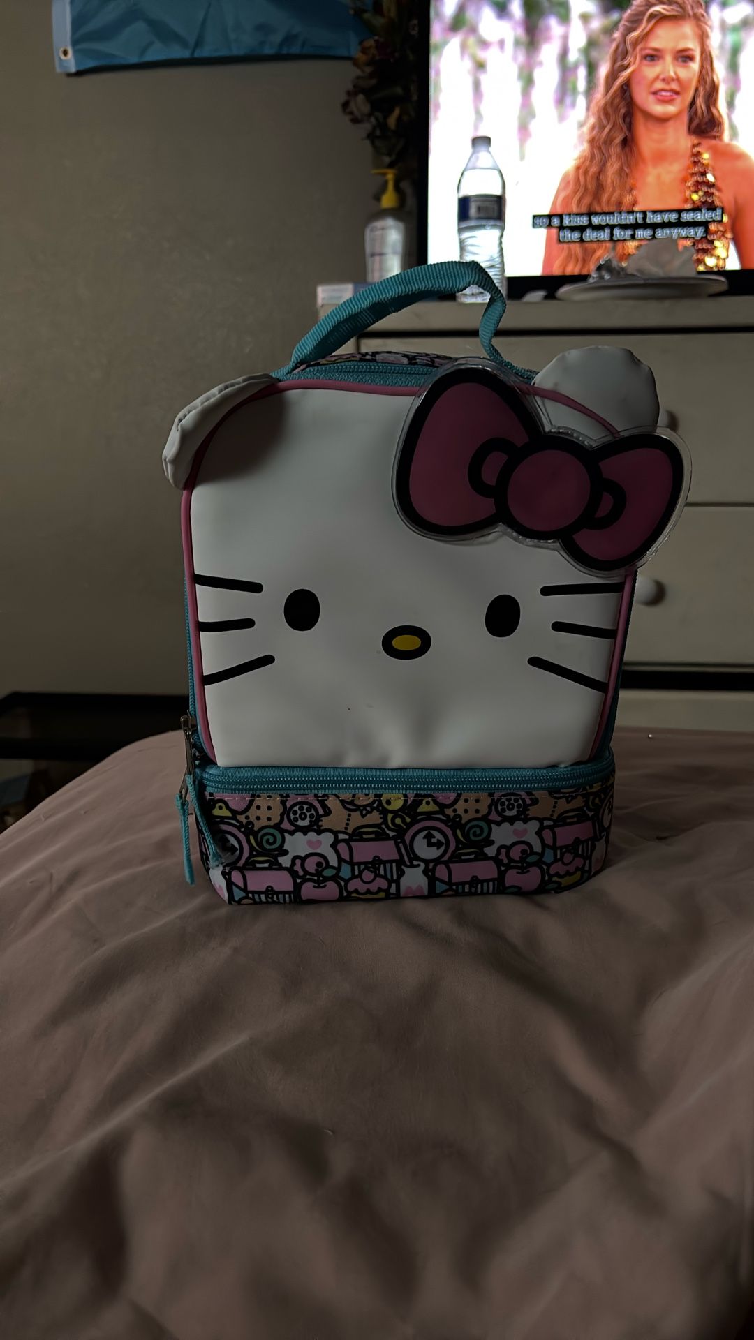 hello kitty lunch box