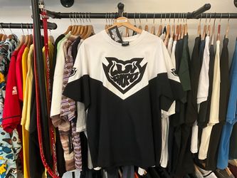 Love Thy Opps Color Block T-Shirt Shield Logo Graphic Tee Size Medium