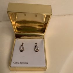 These Beautiful Zirconia Earings Are A Perfect Christmas Gift