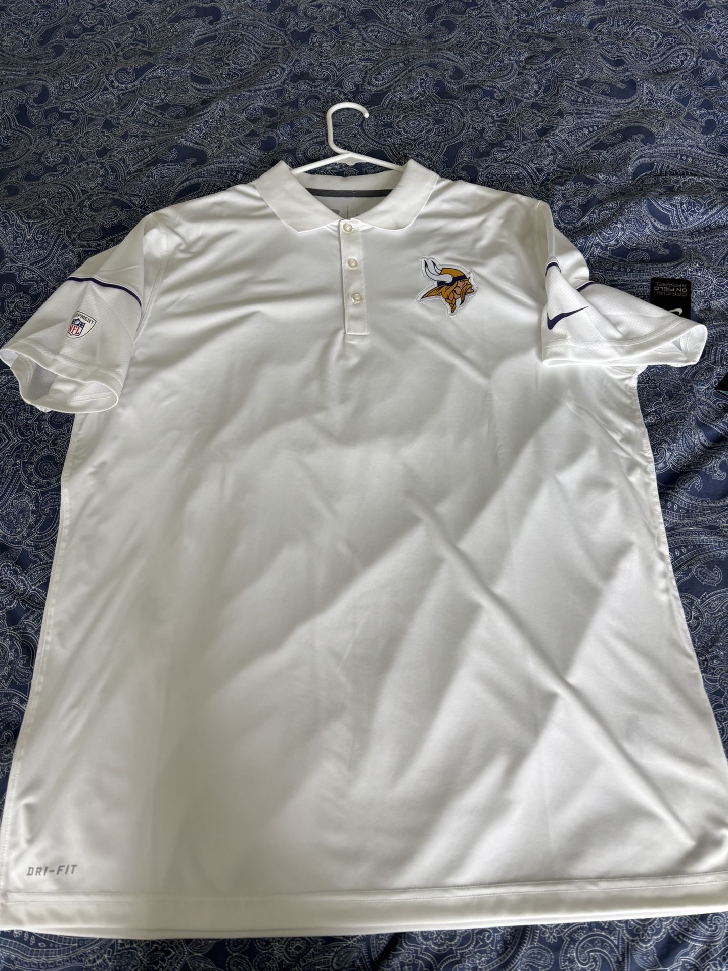 Brand New With Tags Minnesota Vikings Polo Shirt Size Xl
