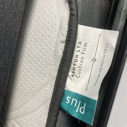 Queen boxspring and mattress $75