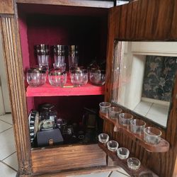 Antique mini Red Oak Bar