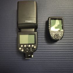Godox Flash and Trigger (Trigger for Fuji Cameras) 
