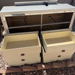 6 Drawer Dresser and Mirror 