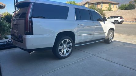 Cadillac Escalade