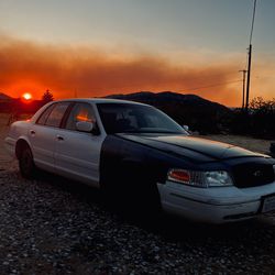 2000 crown vic for trades
