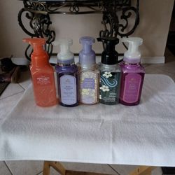 Bath And Body Works Foam Soaps 