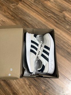Mens Size 13 adidas shoes