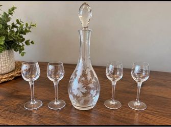 Etched Glass Decanter Set with 4 Cordial Glasses