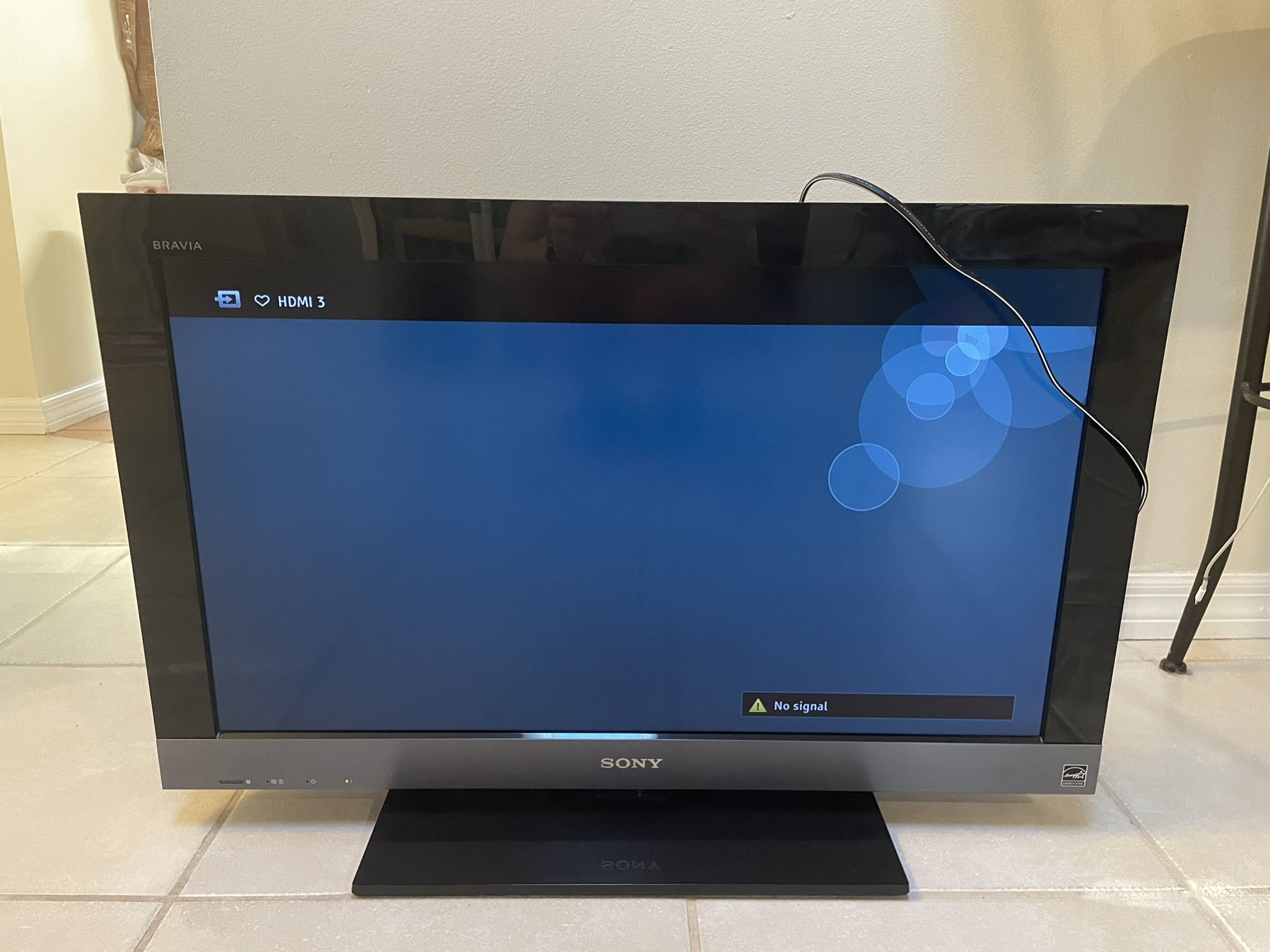 Sony Bravia KDL-32EX500 Flat Screen Tv for Sale in Pt Orange, FL