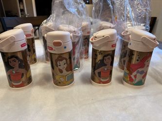 Thermos Para Niña Nuevos $7