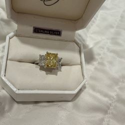 New Sterling Silver Canary Yellow CZ Ring. Size 7