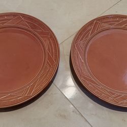 Terracotta Stoneware Plates with Geometric Border (Jennifer Reed)