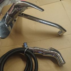 Elkay  Single Handle Kitchen Faucet 