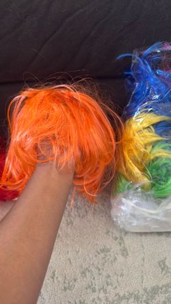 Party wigs