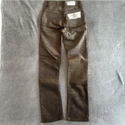 Brown corduroy Levi’s straight leg