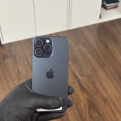 iPhone 15 pro max 256Gb unlocked