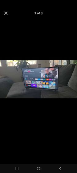 Insignia 32" Smart TV