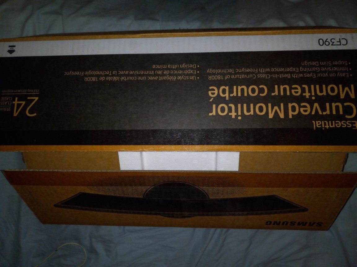 24 Inch Curved Monitor