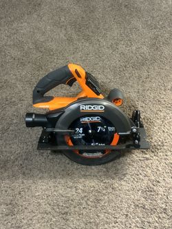Ridgid 18v Brushless 7-1/4” Circular Saw (tool only)