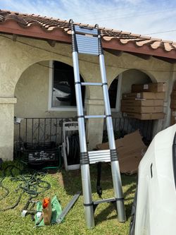 29.5 FT Telescopic Ladder Heavy-Duty 330 LB Capacity with Hooks, Wheels & Stabilizer Bar