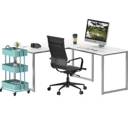 Computer desk
