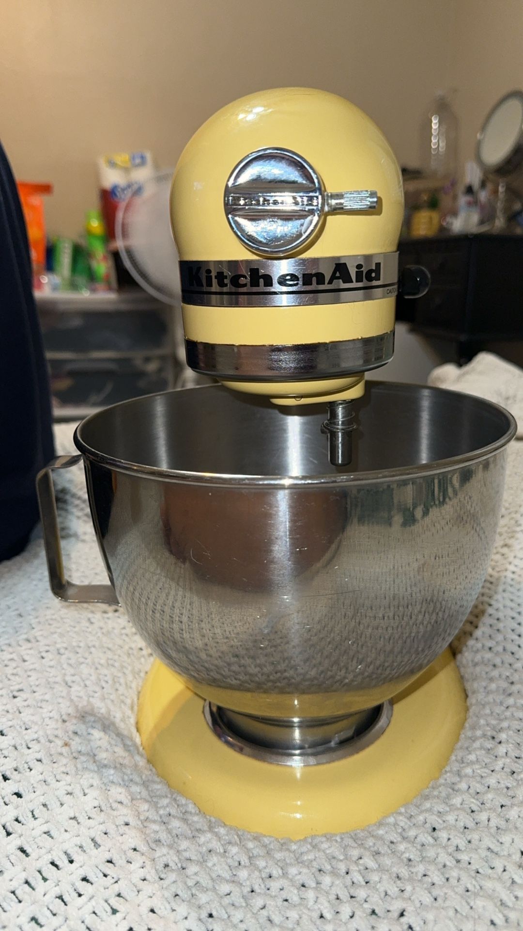 Light Yellow Kitchen Aid Mixer