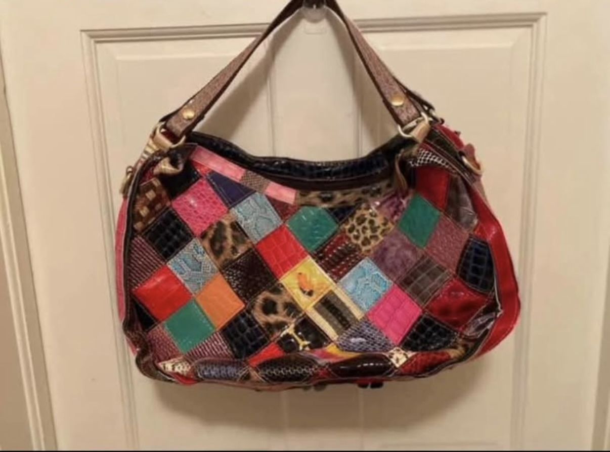 Luxurious Boucle Leather Hobo Bag