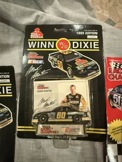 Collectible Vintage Racing Champions 1995 Edition Mark Martin Winn Dixie Die-Cast 1:64 NASCAR #60 Stock Car Model Race Car