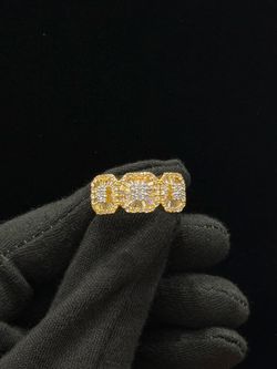 💎 10K Gold Natural Diamond Triple Cluster Ring  – 1.15 CT Natural Diamonds –