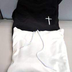 SCRIPTURES HOODIE JACKETS - LARGE - BRAND NEW