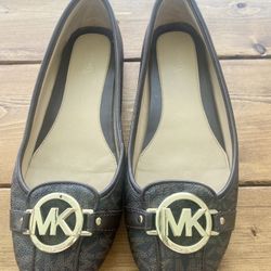 Michael Kors flats Size 8