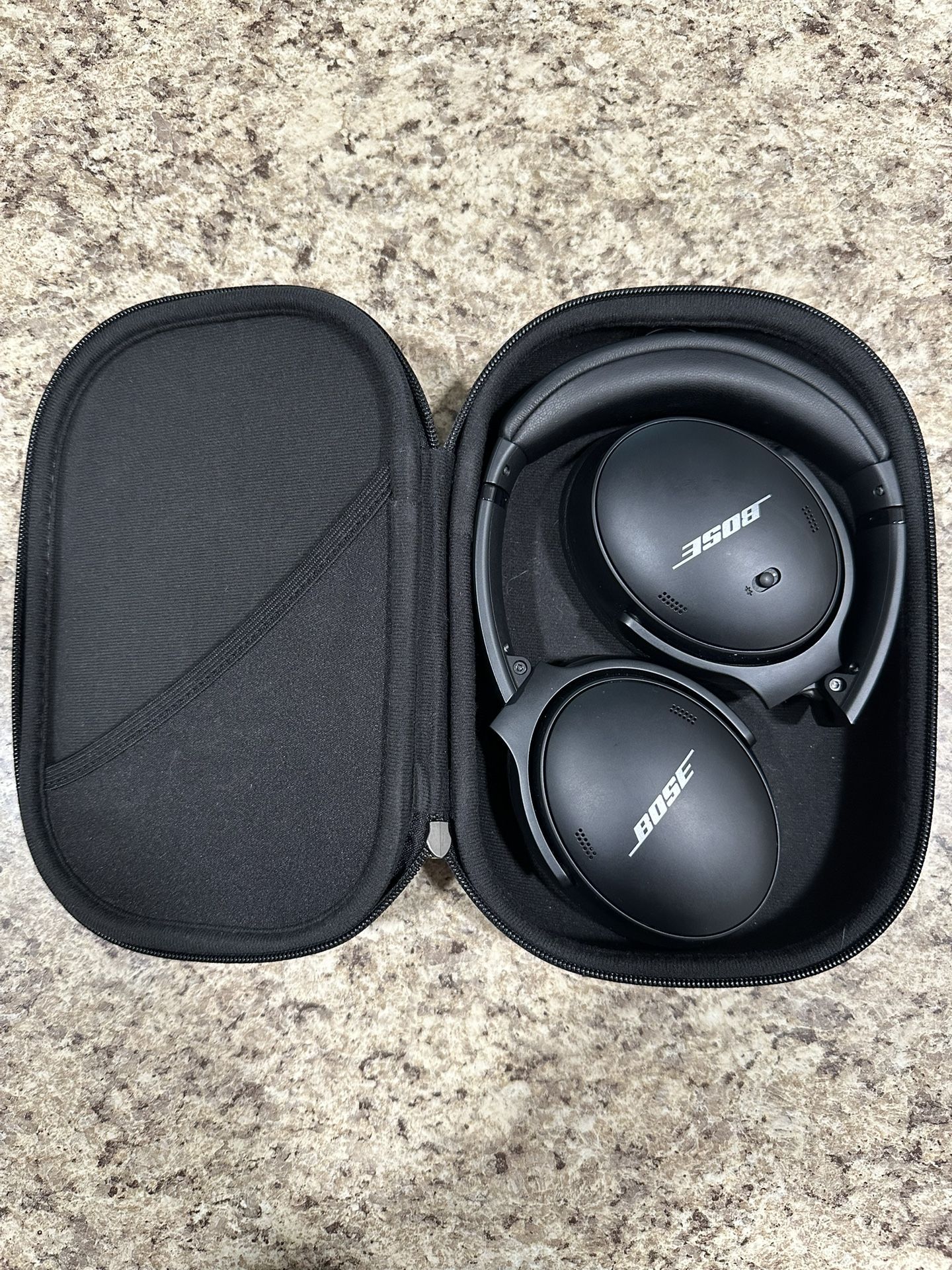Bose Quiet Comfort Headphones