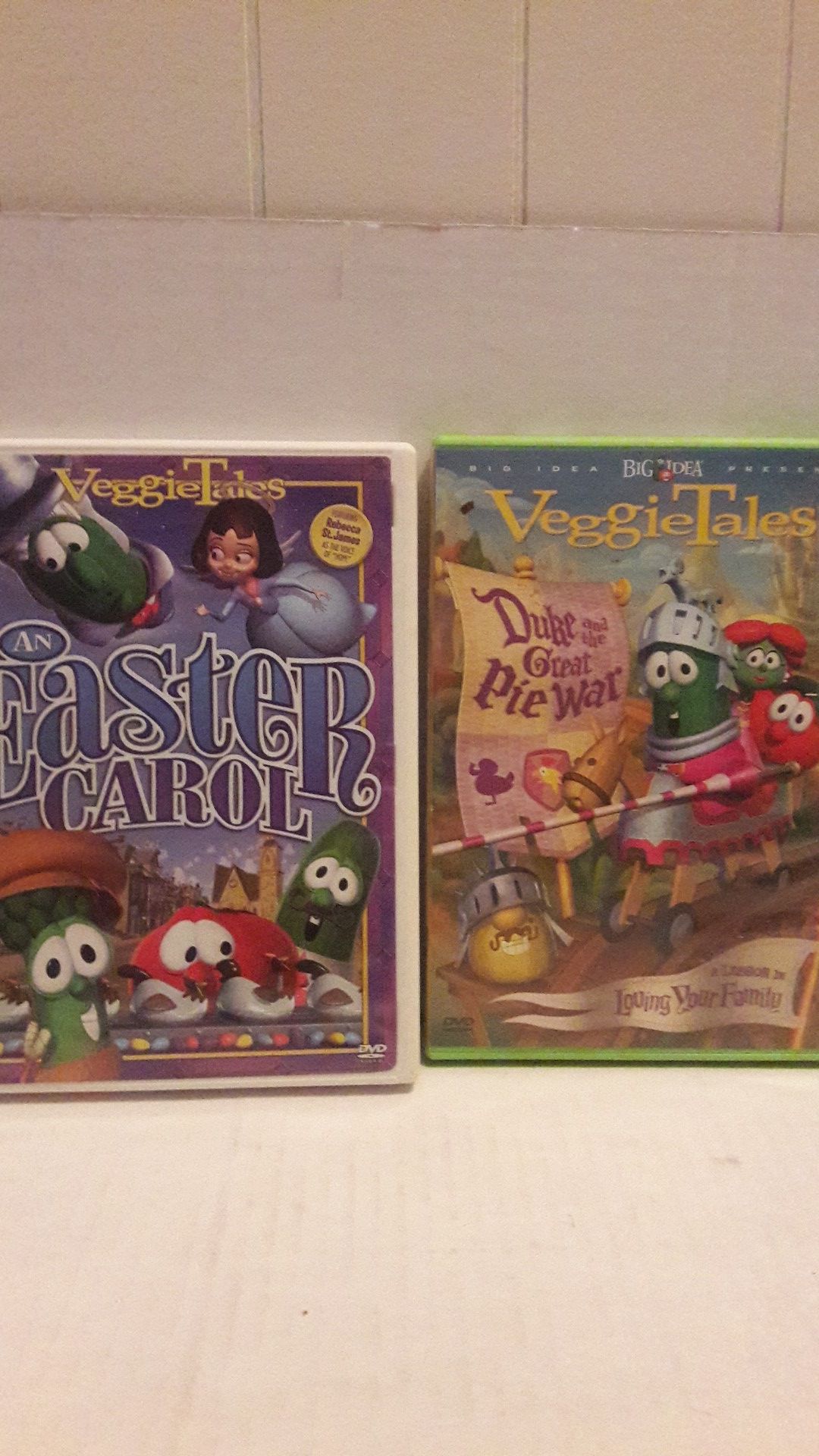 2 Children's VeggieTales DVDs