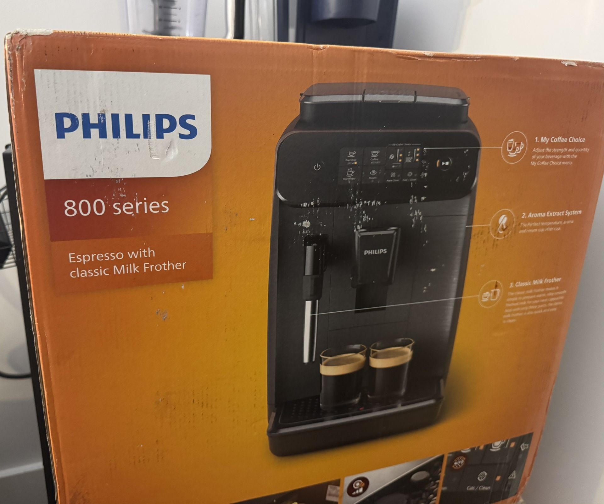 Brand New - Philips 800 Series Espresso Machine EP0820/04