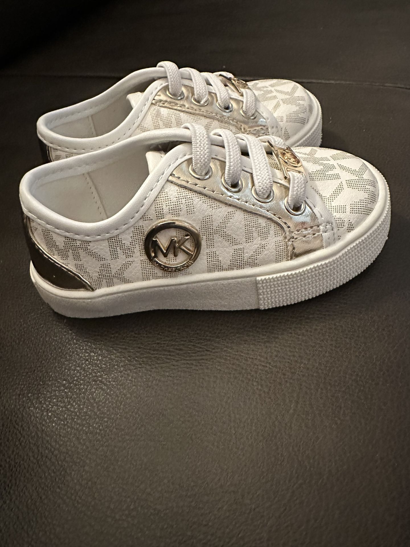 Toddler Girls Michael Kors Shoes Size 5