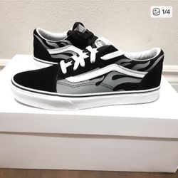 Vans Multiple Sizes Read Entire Description