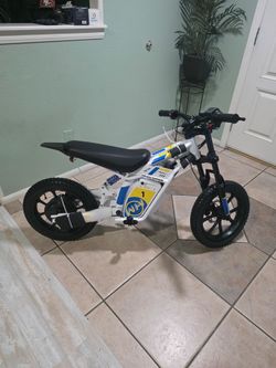 Windhorse Electric Motorcycle with warranty new