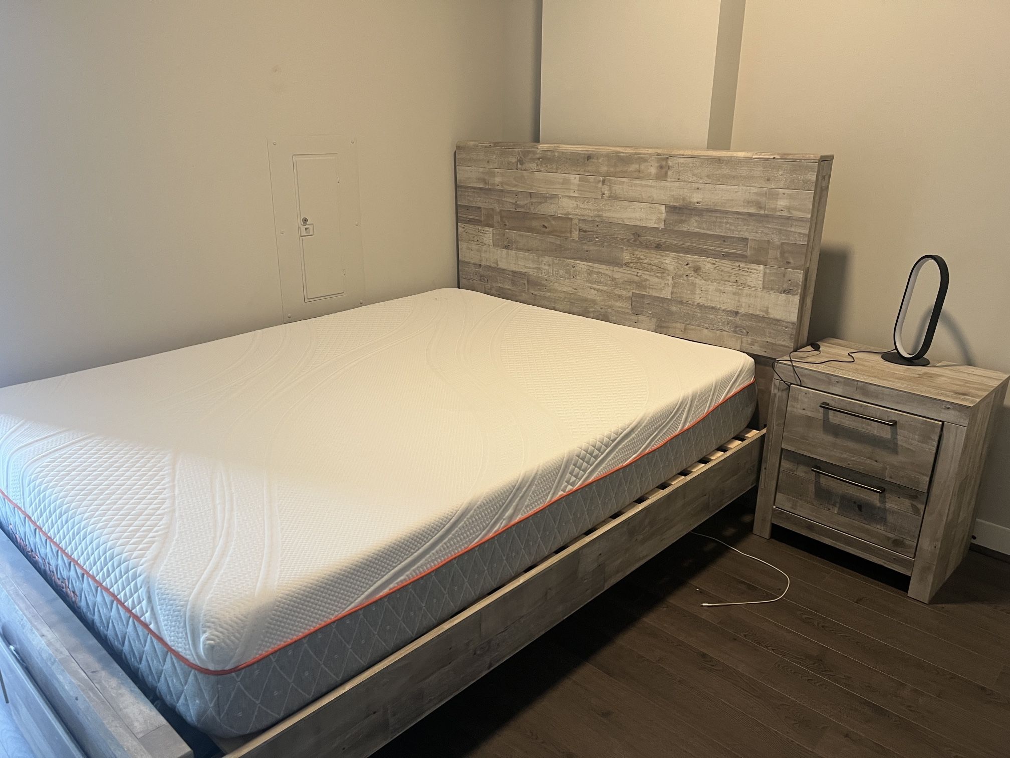 Bed-frame And Matress