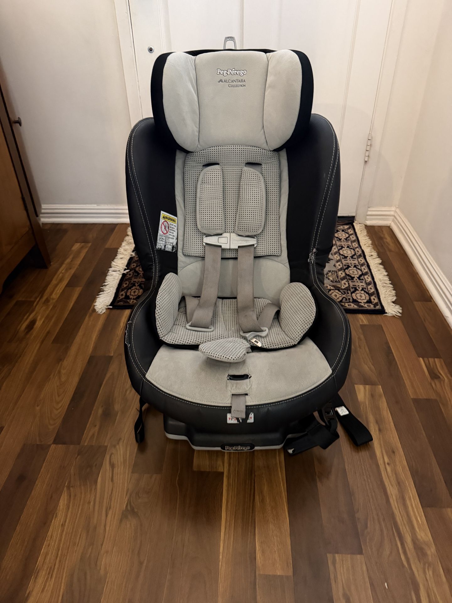 peg perego car seat