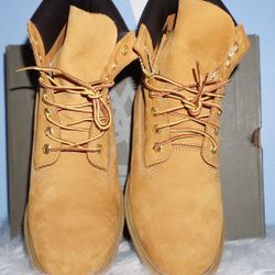 Timberlands Wheat size 9.5