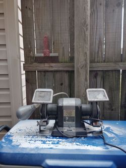Bench grinder