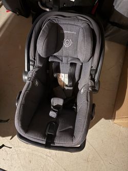 Uppababy Car Seat With Base