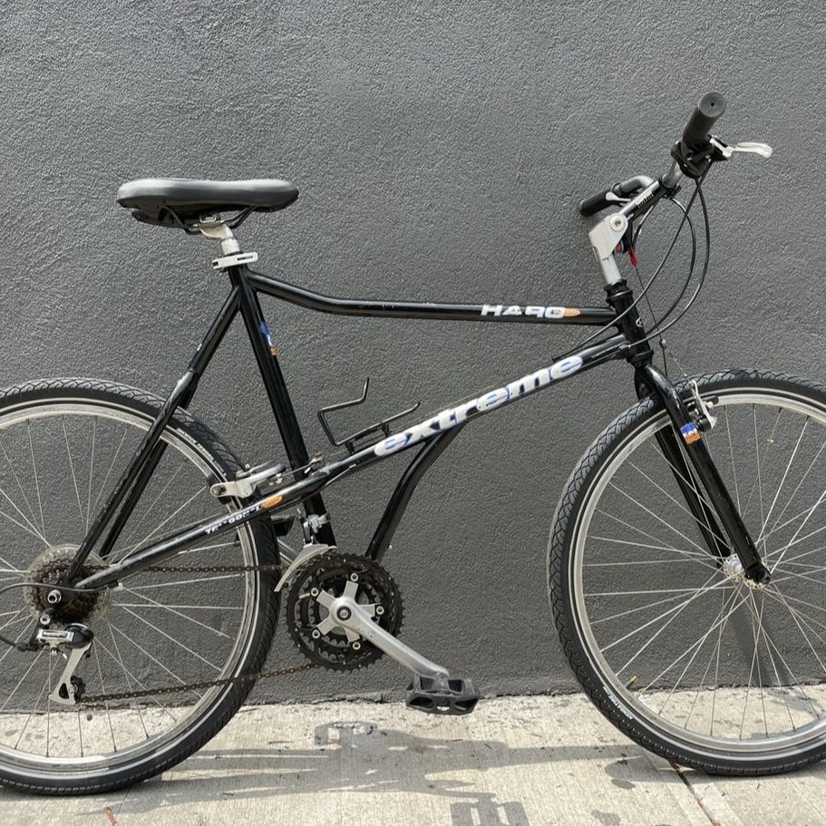 Haro extreme 19 chromoly vintage mountain bike for Sale in New York NY OfferUp