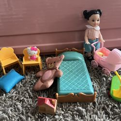 Barbies - Kelly Doll And Accessories 