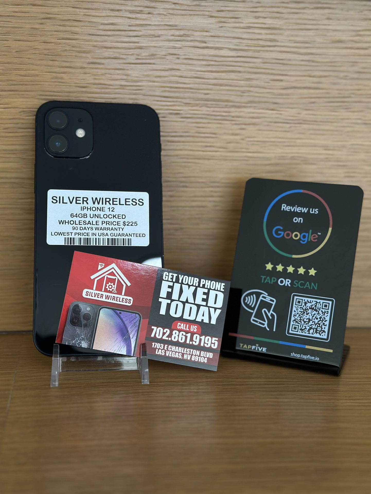 IPHONE 12 64GB UNLOCKED