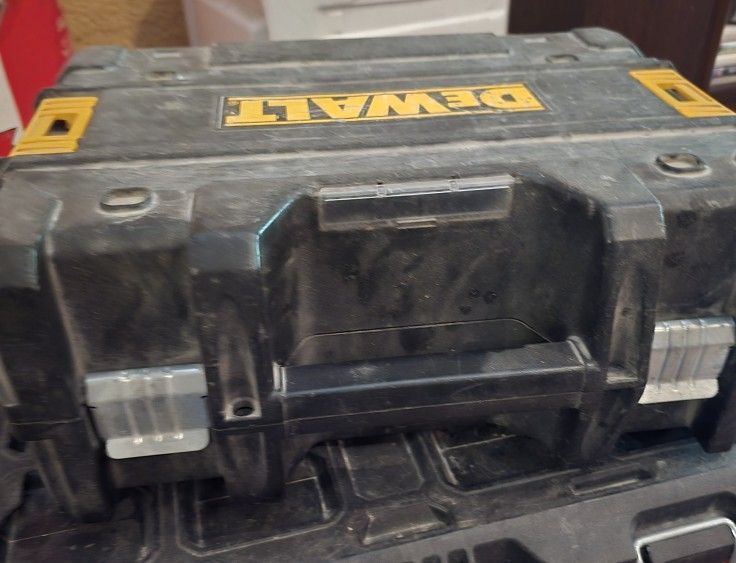 Dewalt Case