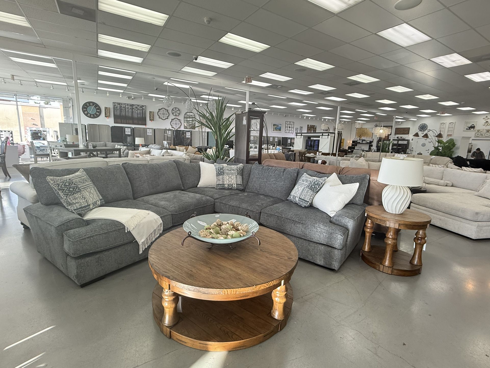 OVERSIZE SECTIONAL SOFA SET