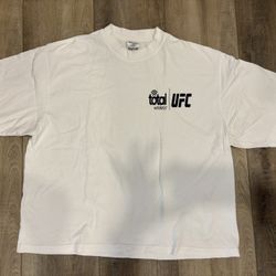 Total wireless x UFC T shirt size M drop shoulder oversized