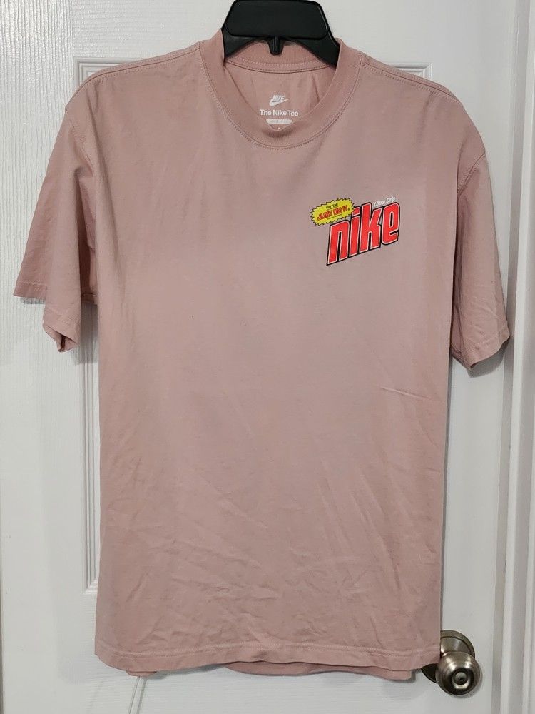 Nike Salmon Color Tshirt Size Small
